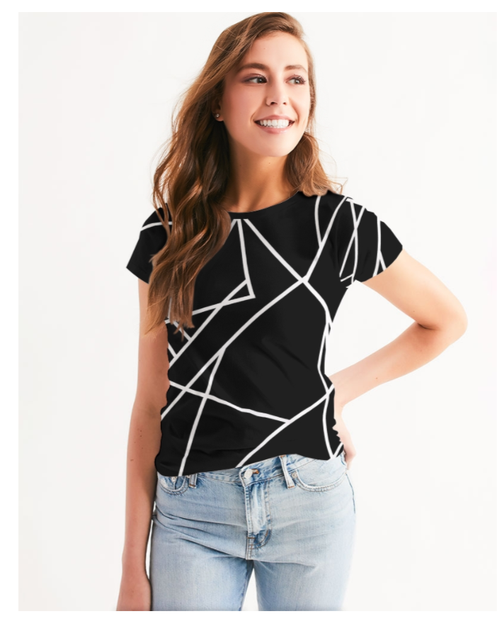 The Black And White Collection Chloe Women's Tee