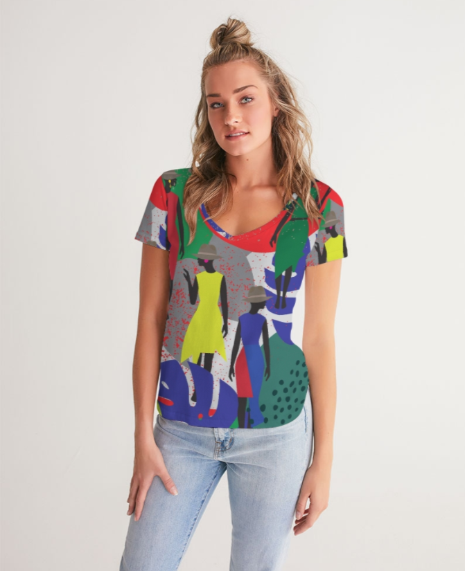 The Koulè Collection | Te Women's V-Neck Tee
