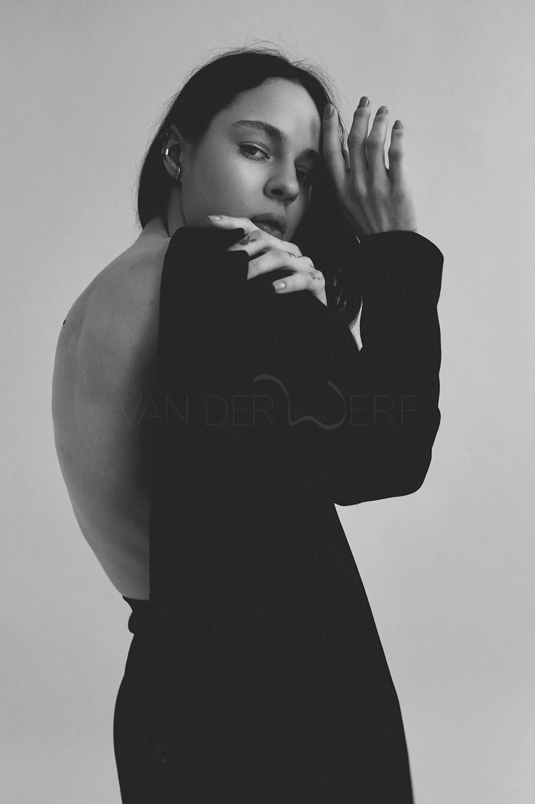 Nude Fotografie Studio Wien Sascha van der Werf17.jpg