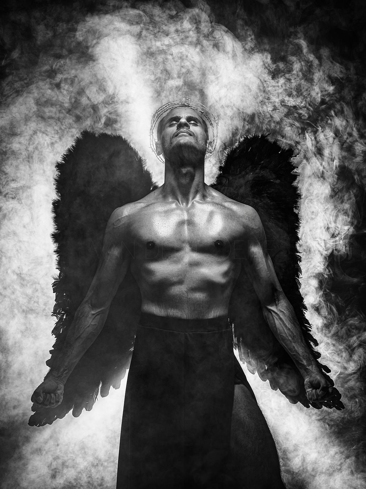 Portraitppl_SaschavanderWerf_ 1.jpg