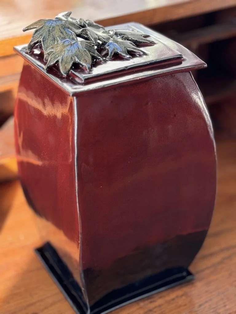 Urn Firebrick