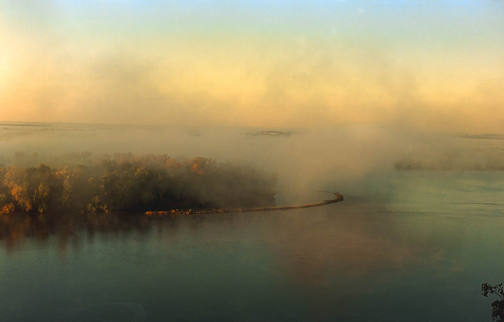 Fog paints the river