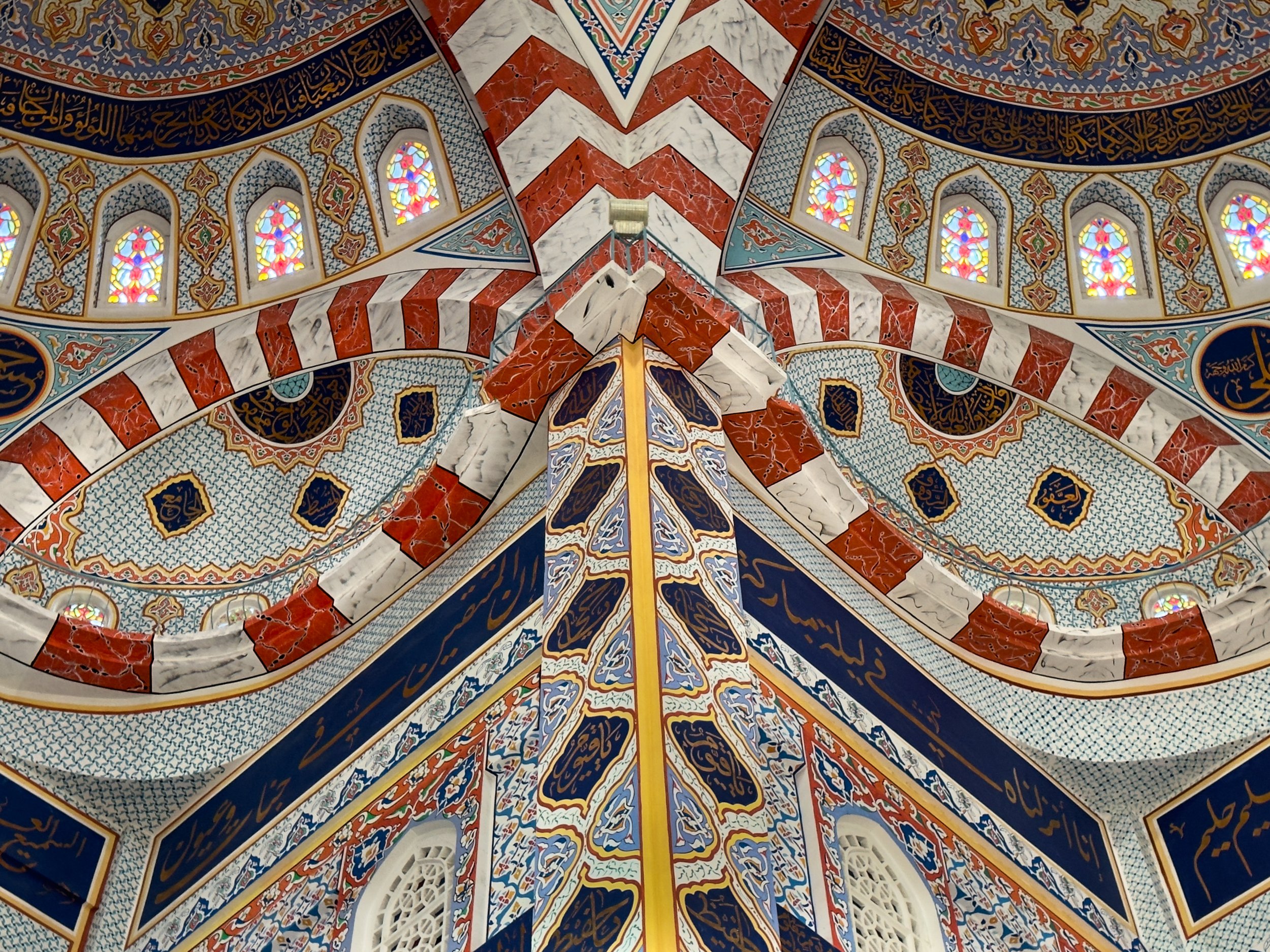 Ceiling decoration in the Jalil Khayat Mosque in Erbil, Iraqi Kurdistan.