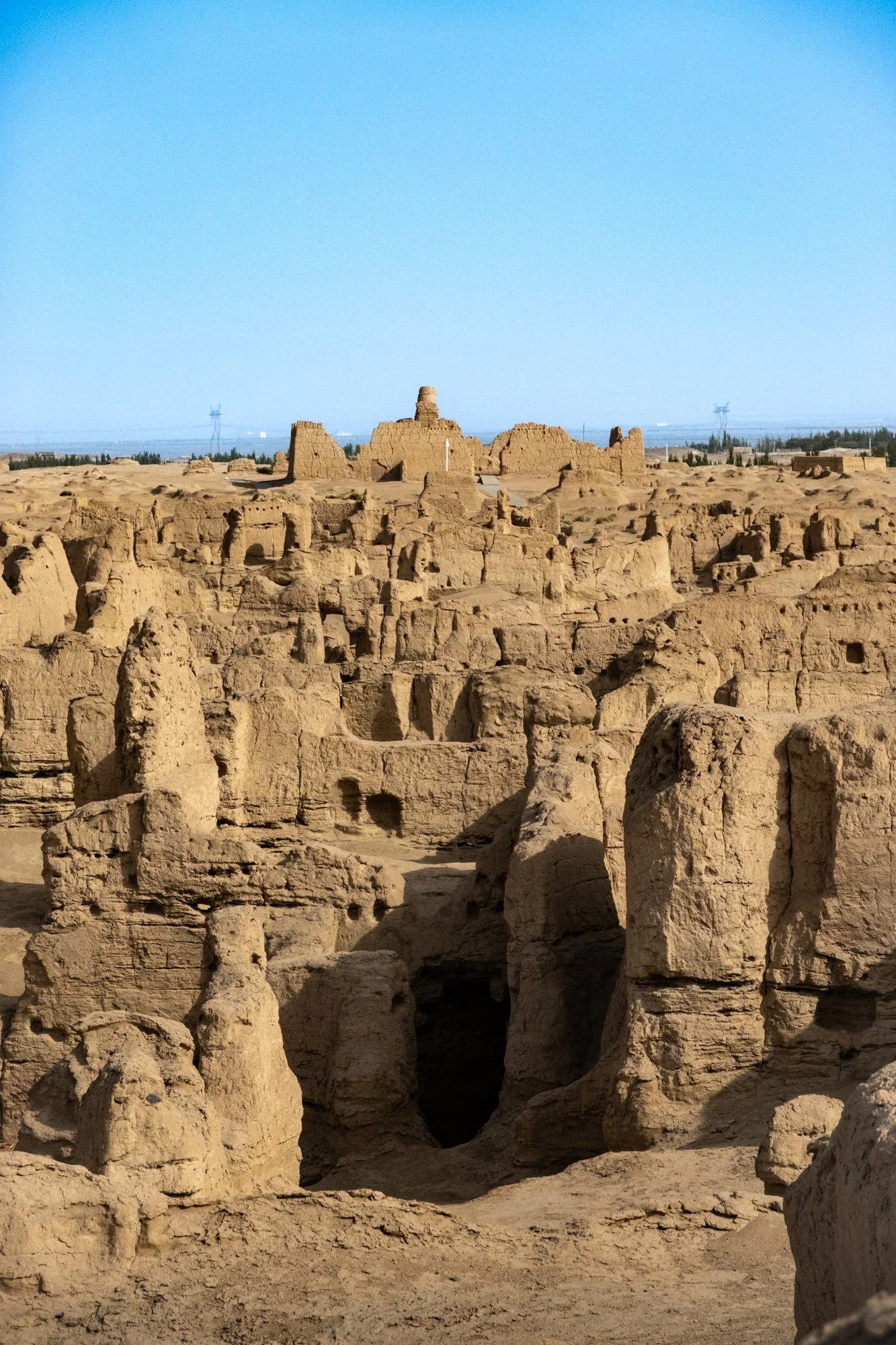 2nd C abandoned city of Jiaohe, destroyed by Mongols
