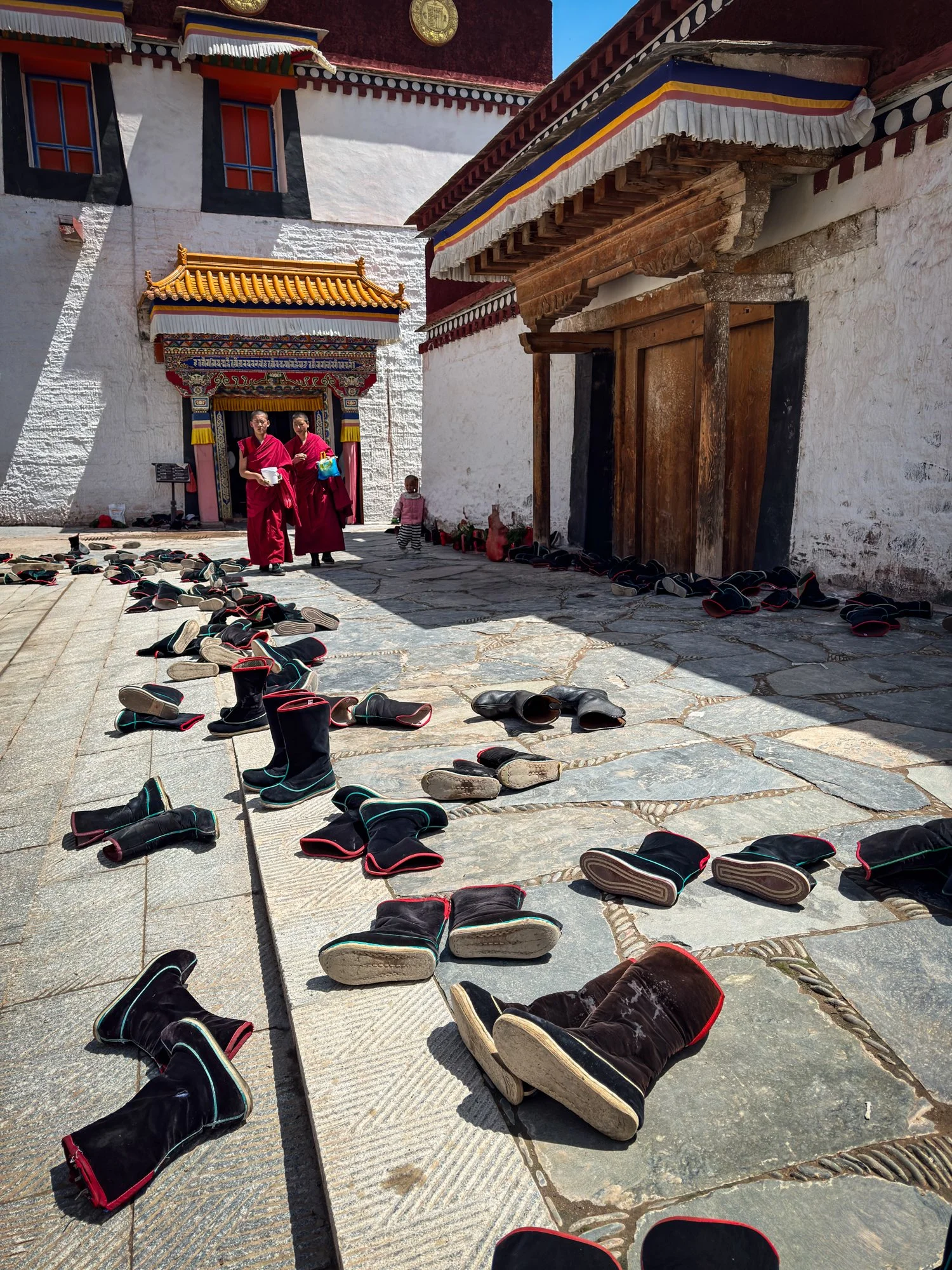 Outside the Temple, Labrang monastery