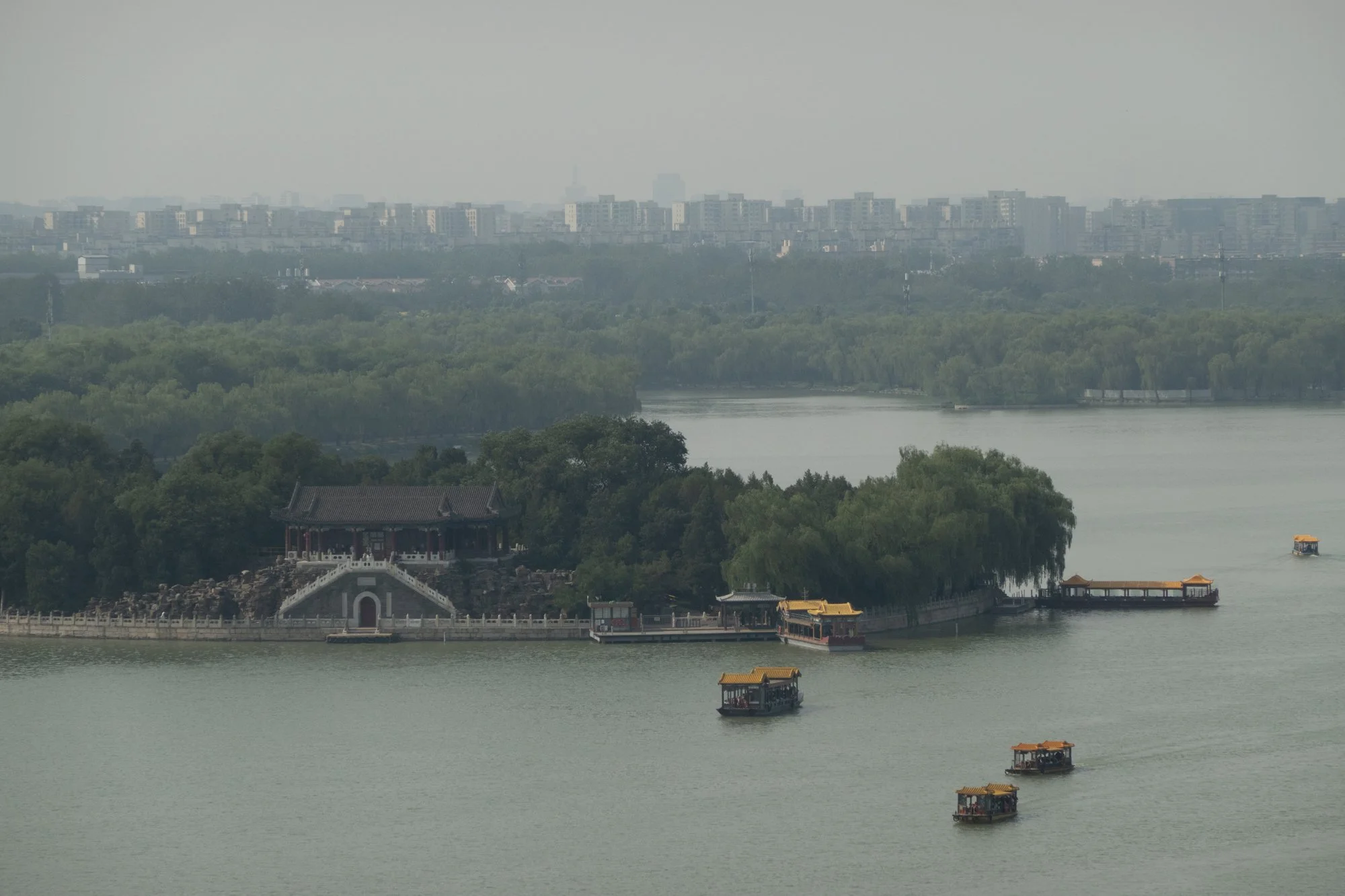 Kunming Lake