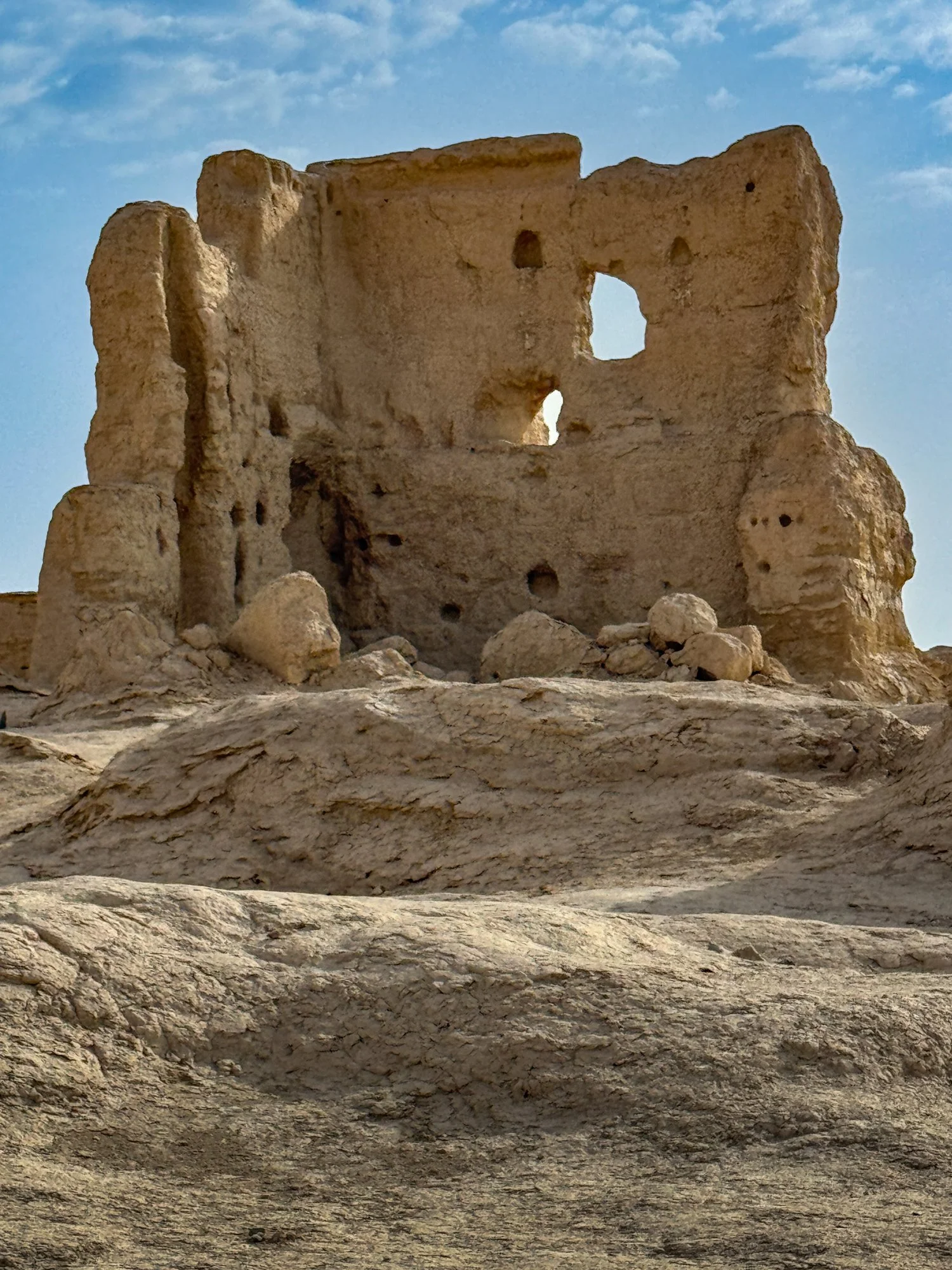 2nd C abandoned city of Jiaohe, destroyed by Mongols