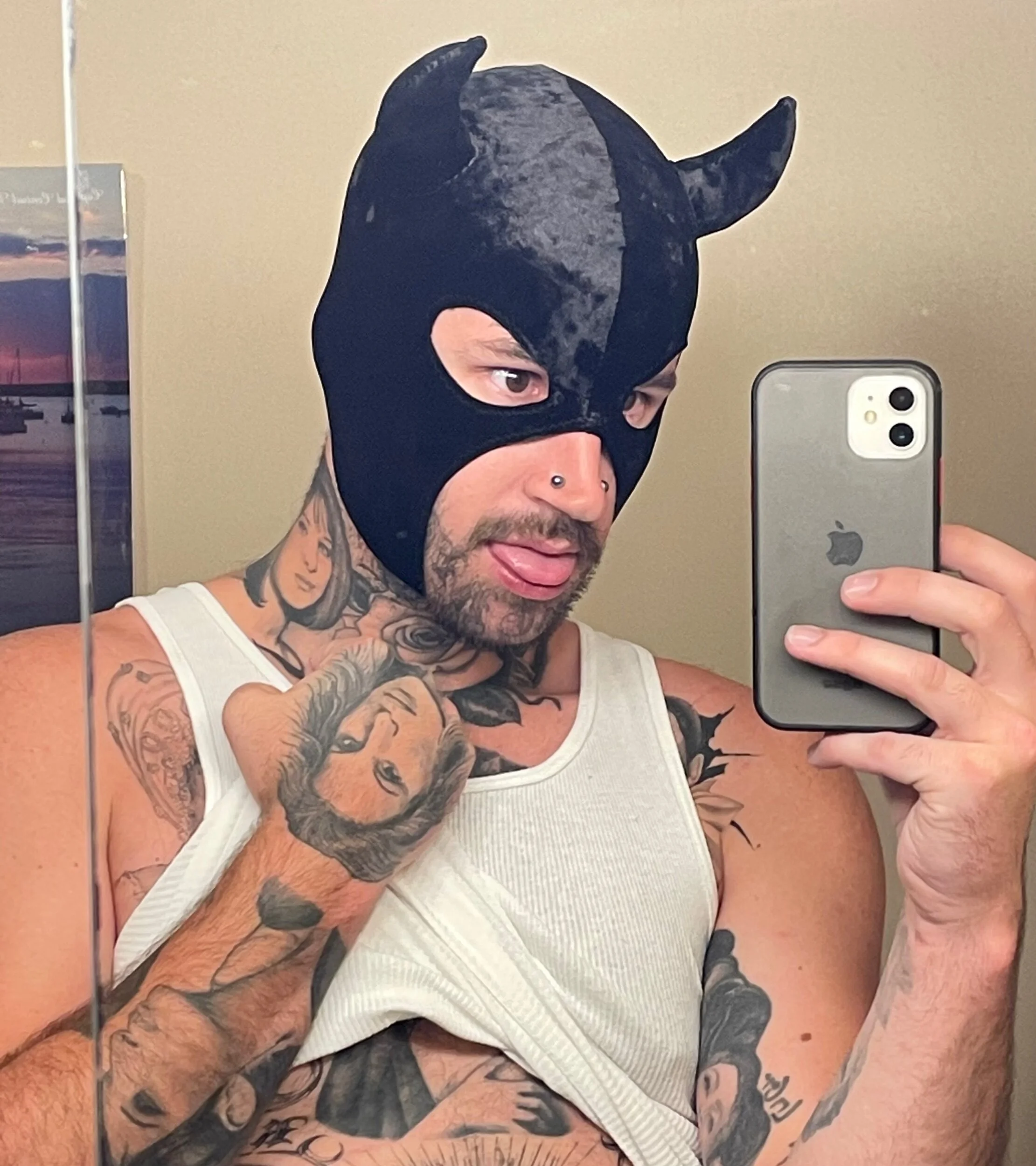 E3AB0563-4D0E-4B81-92AC-E6F85A287C50