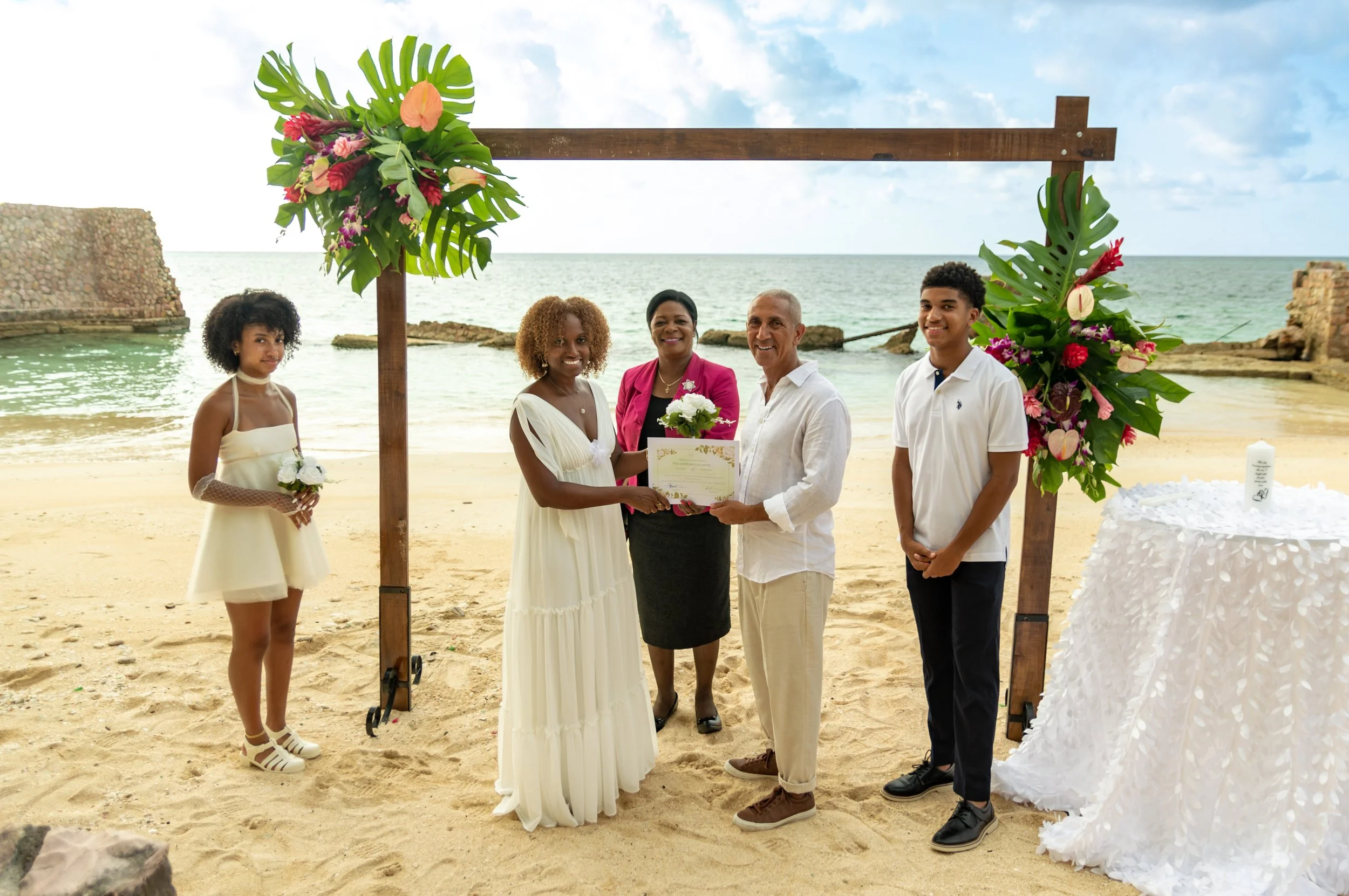 Dionne and Geraldo's Vow Renewal-0227.jpg