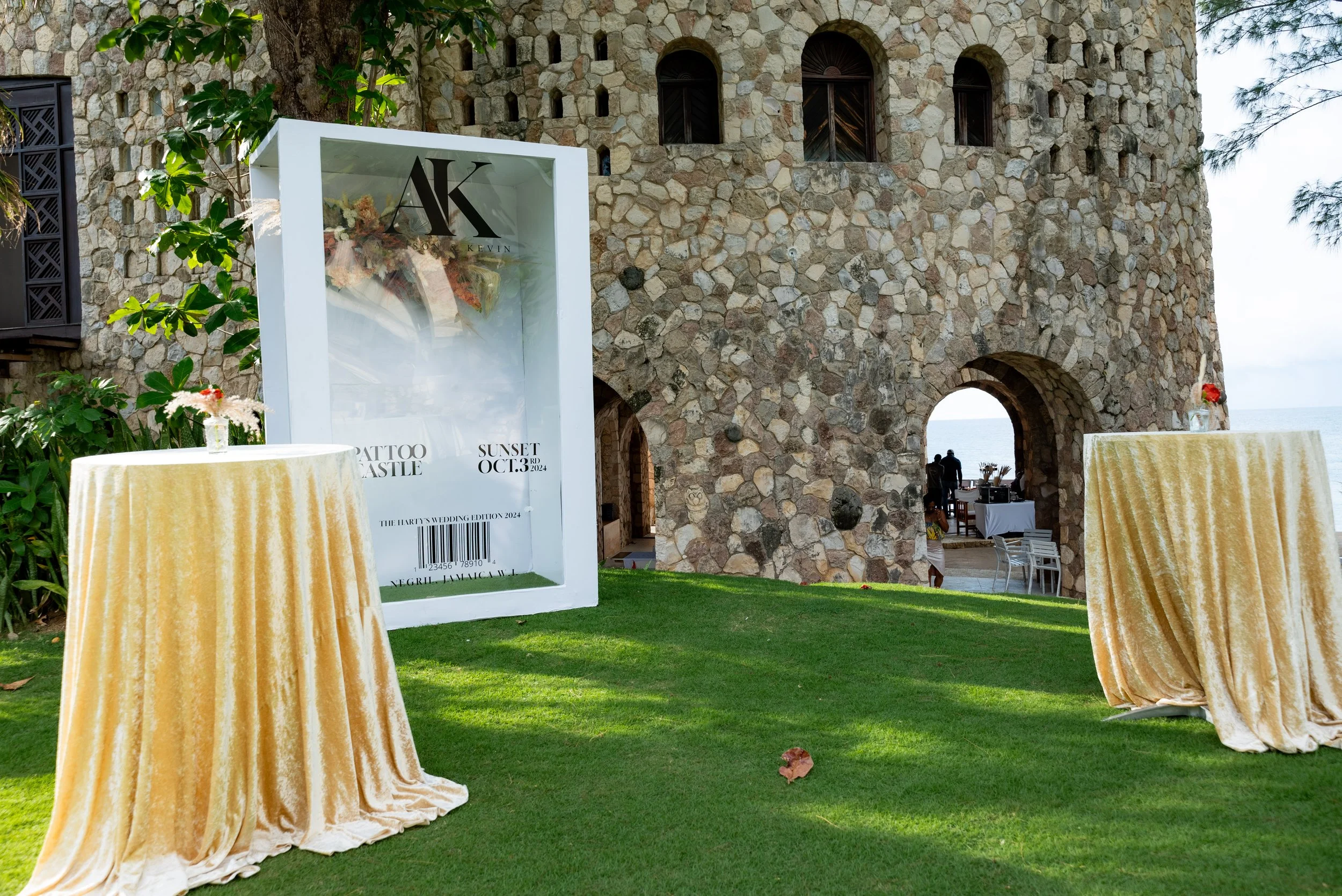 Allison & Kevin-13185.jpg