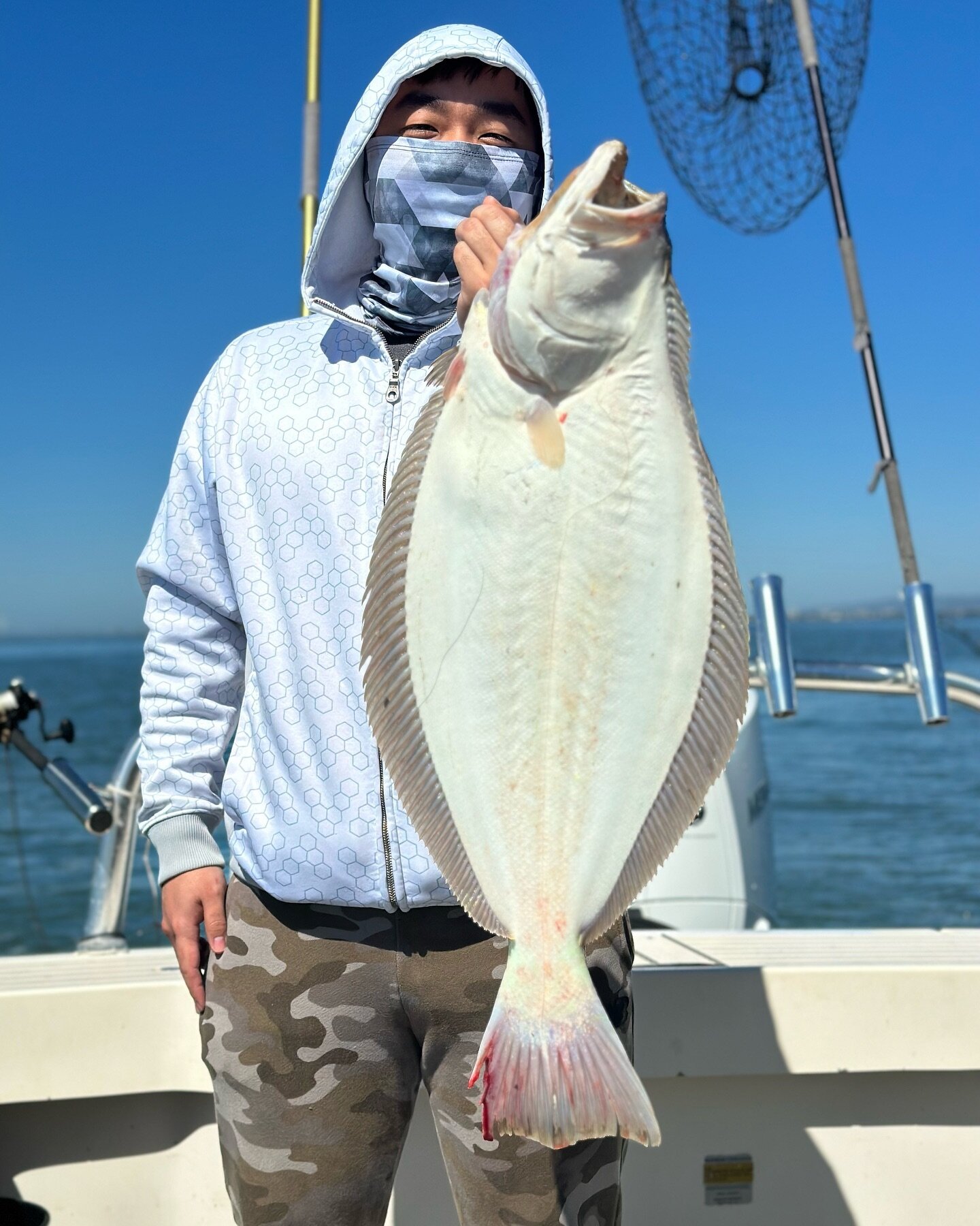 With all this nice weather we are having it time to get out on the water go fishing and soak up the sunshine! #scallywag fish #halibut #sanfranciscobay