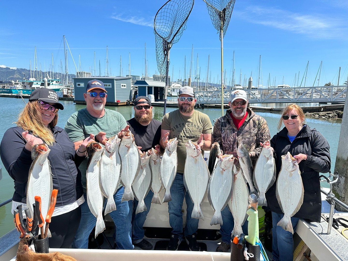 Limits by noon today we have 3 spots open tomorrow who wants to come! #Goldenstateguideservice #scallywag #fishemeryville #fishing #sfbay