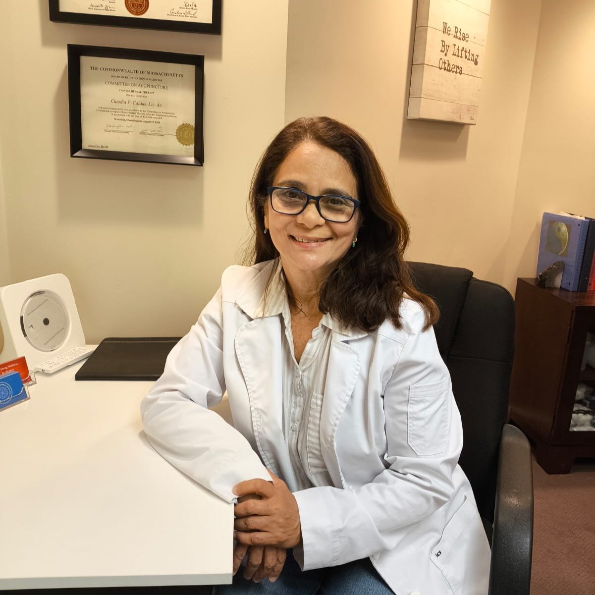🌿 Now Accepting Appointments – Fridays in Brookline! 🌿
I’m now seeing patients every Friday morning at
📍 Brookline Community Acupuncture
1354A Beacon St, Brookline, MA 02446 – USA
If you're looking for supportive, personalized