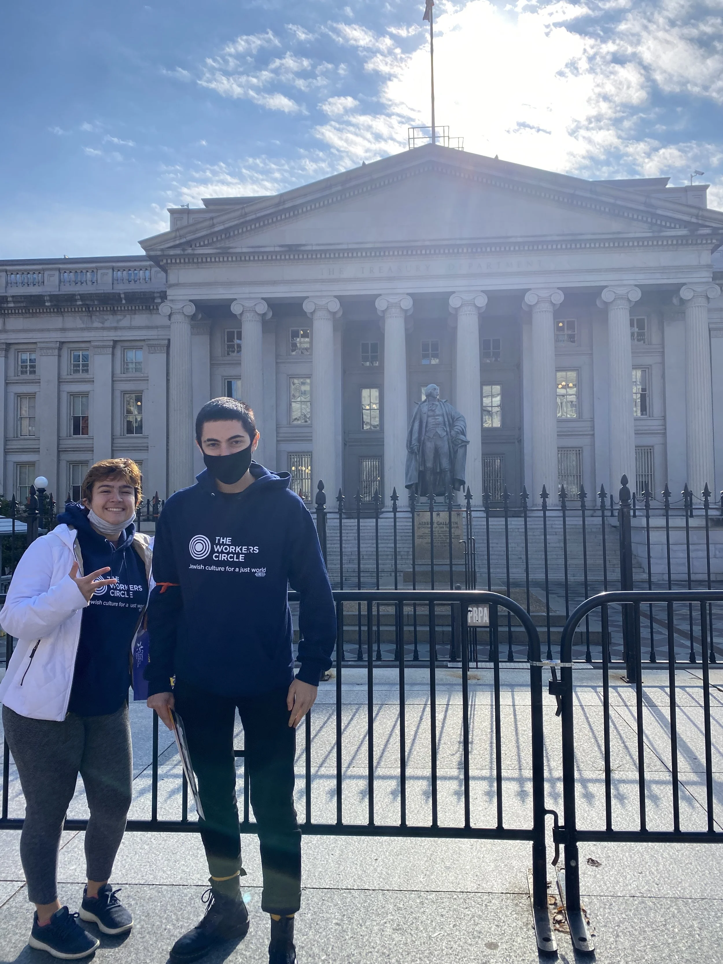 ACTIVIST SPOTLIGHT: ARI JUAREZ