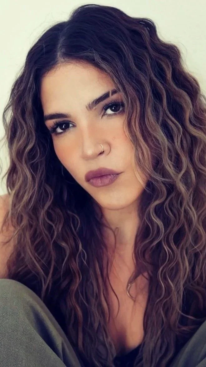 Paola Lázaro