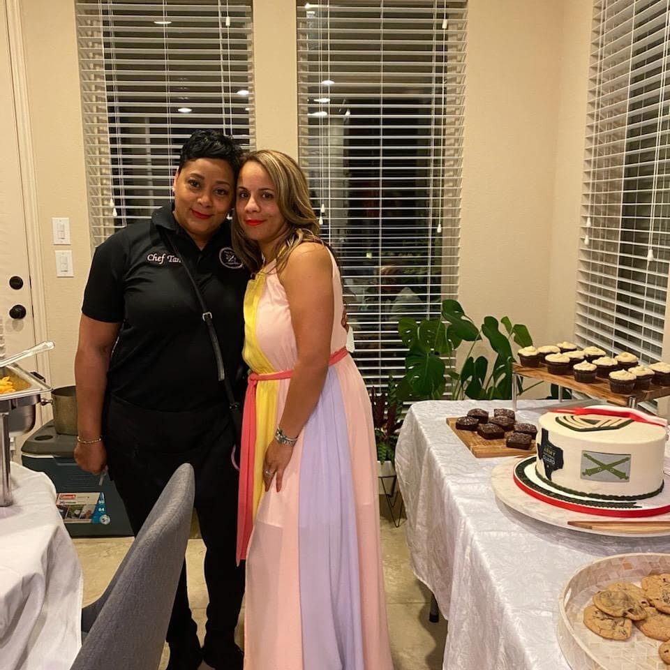 🇺🇸 Congratulations Master Sargeant Cox .. 🇺🇸 

Thank you Soror Biagi Cox  for allowing Pink Table Supper Club &reg;️ to serve your friends and family honoring Eddie on his Military Promotion.  Special Thanks to Eddie and his colleagues for their 