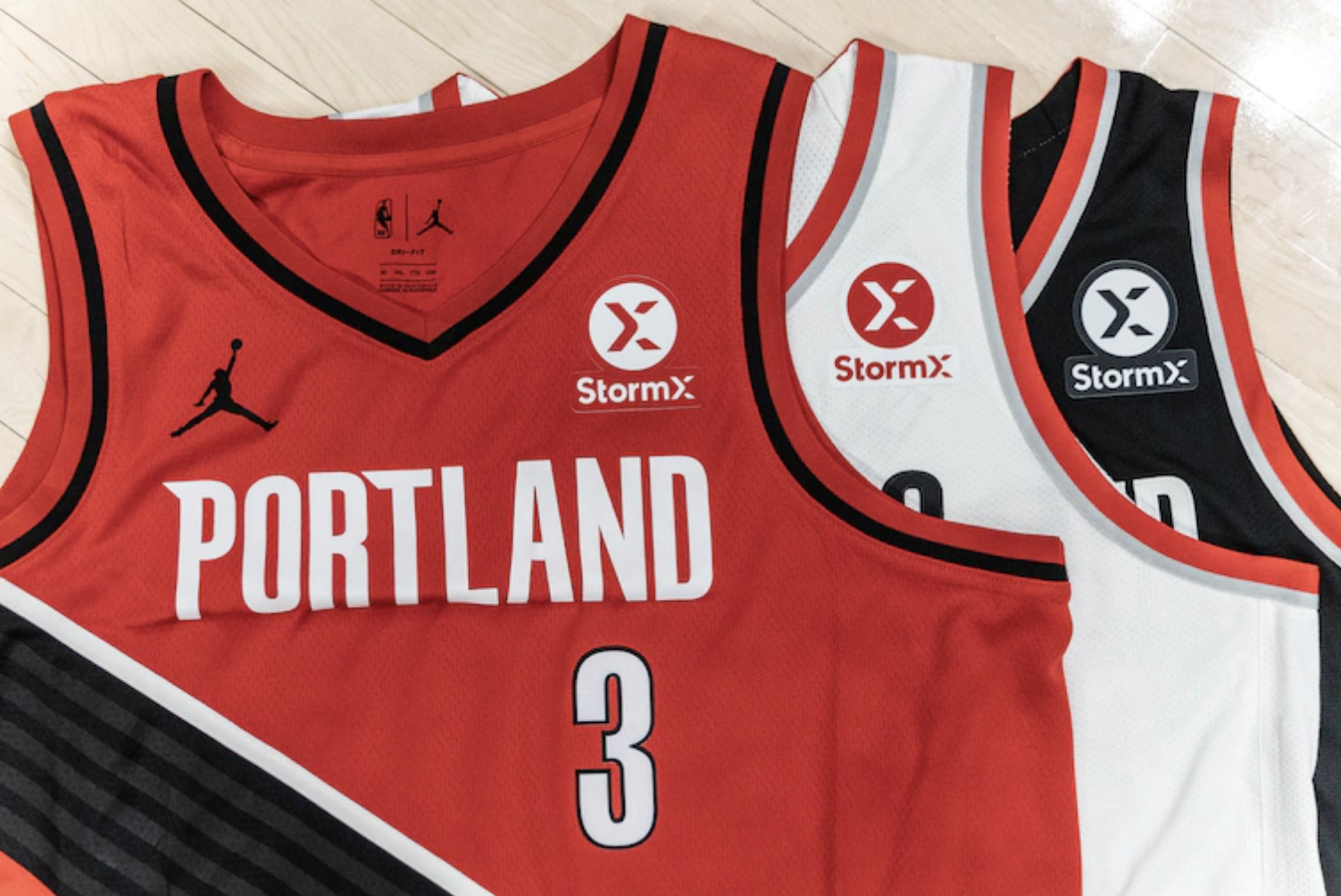 New Trailblazers sponsor faces complaints about crypto swap