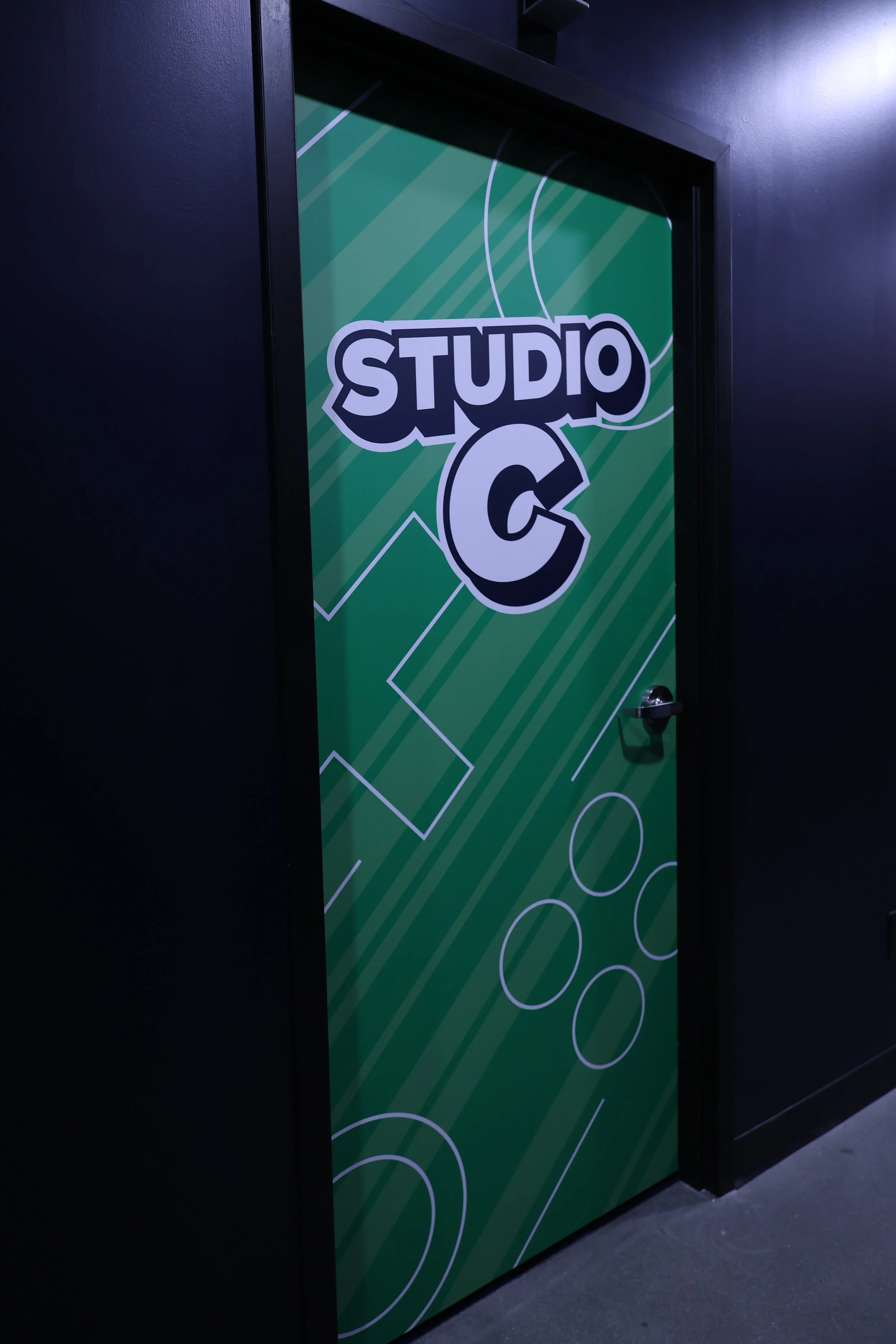 Great Big Gameshow Buildout 