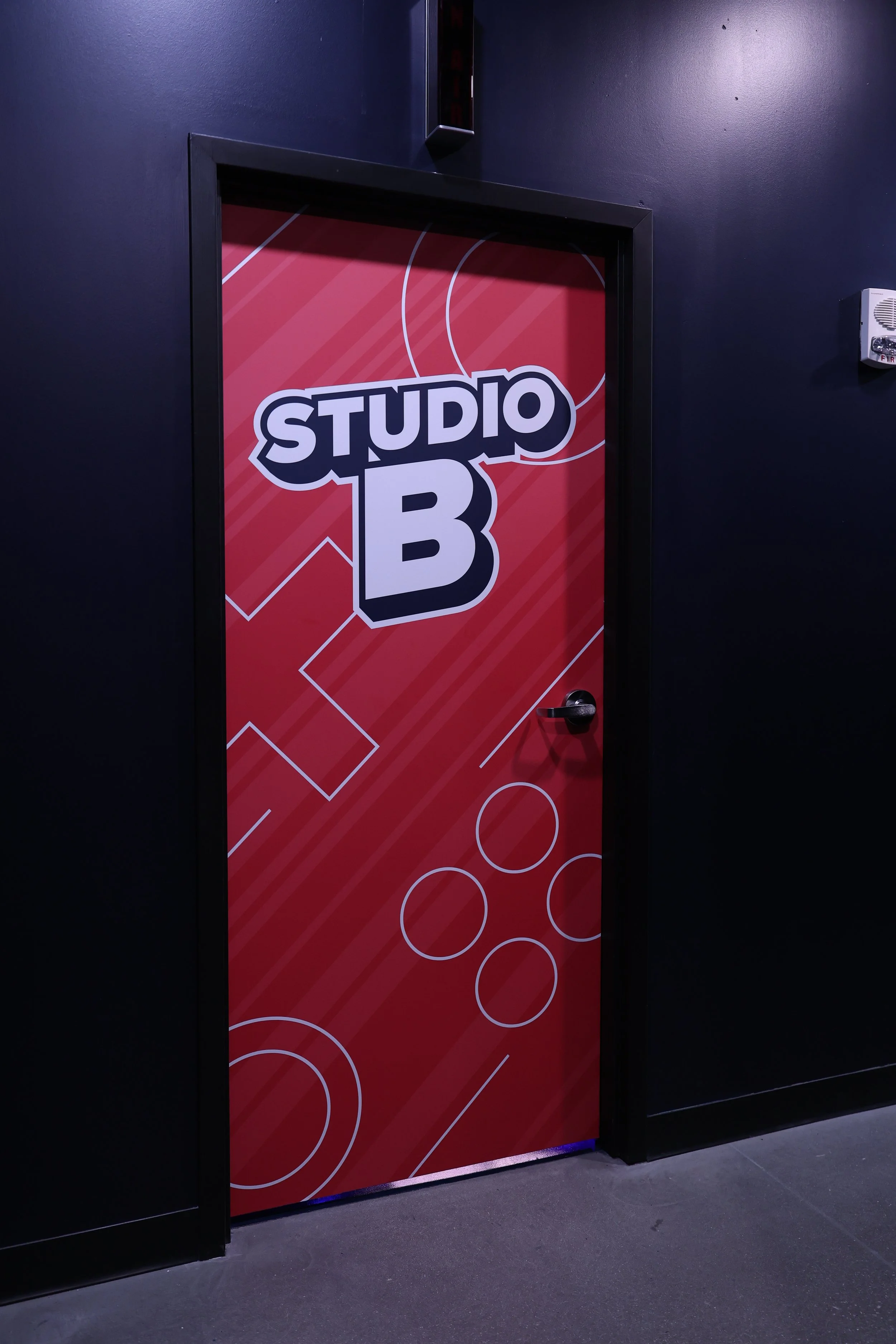 Great Big Gameshow Buildout 