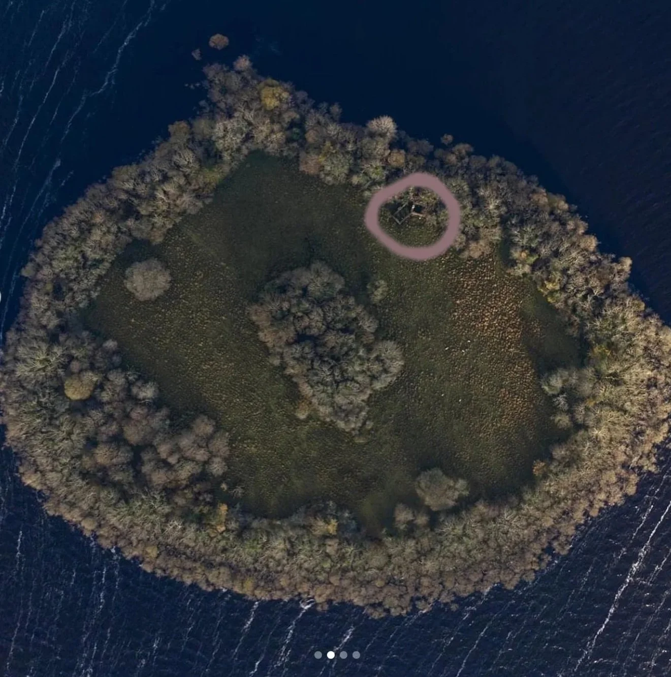 inch+island+and+location+of+church.jpg