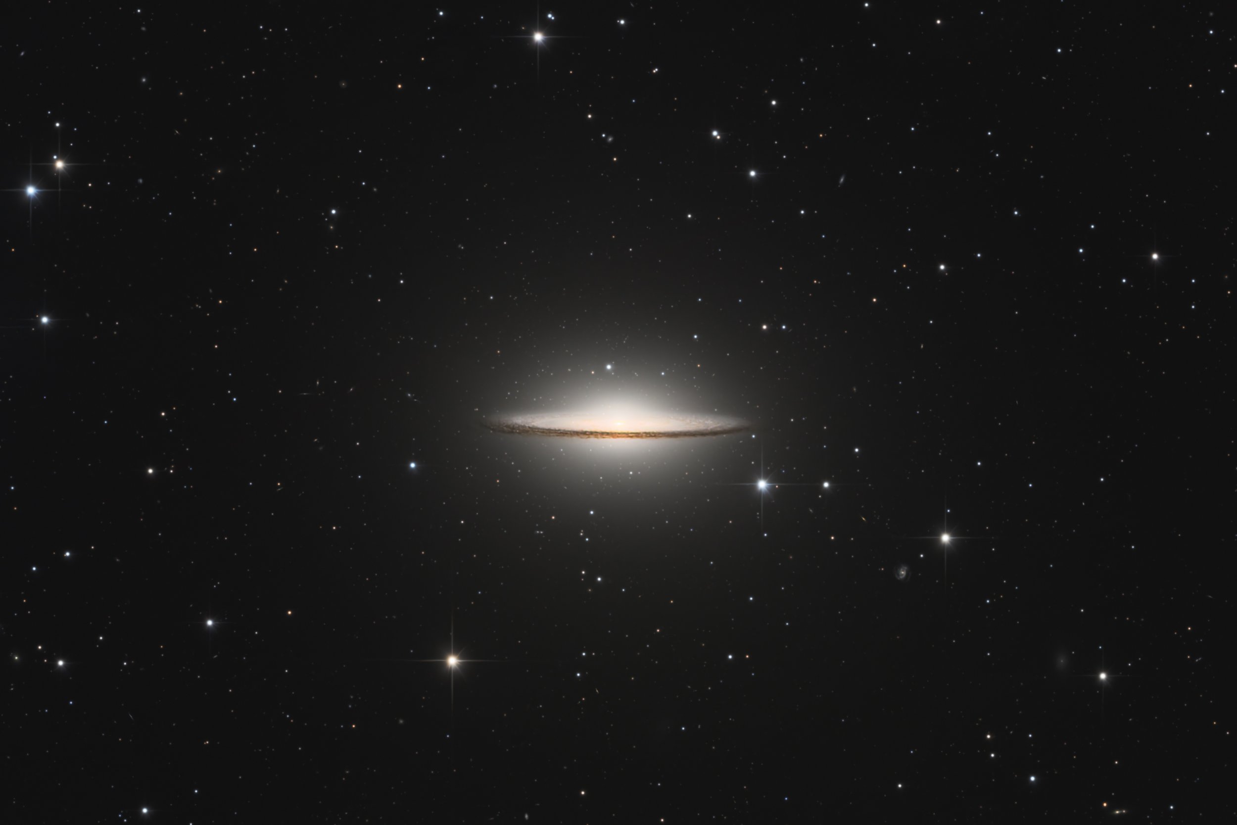 M104 - Image.jpg