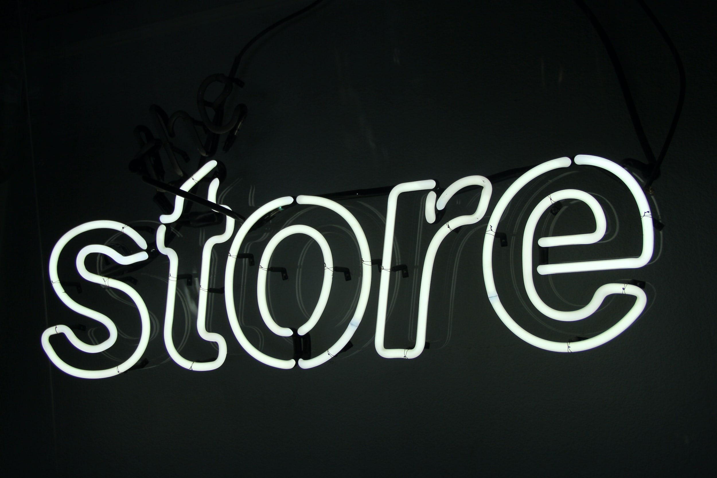 Store Night