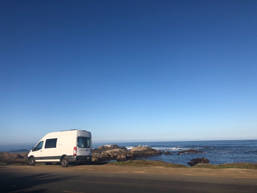 Morning light by #pacificocean in #pacificgrove #california LOVE this town ! #grateful to be #thevanlord and able to sleep listening to the waves crashing aNd wake up to see this #beautiful #nature cant get enough of blue ocean and sky ! #oceantberap