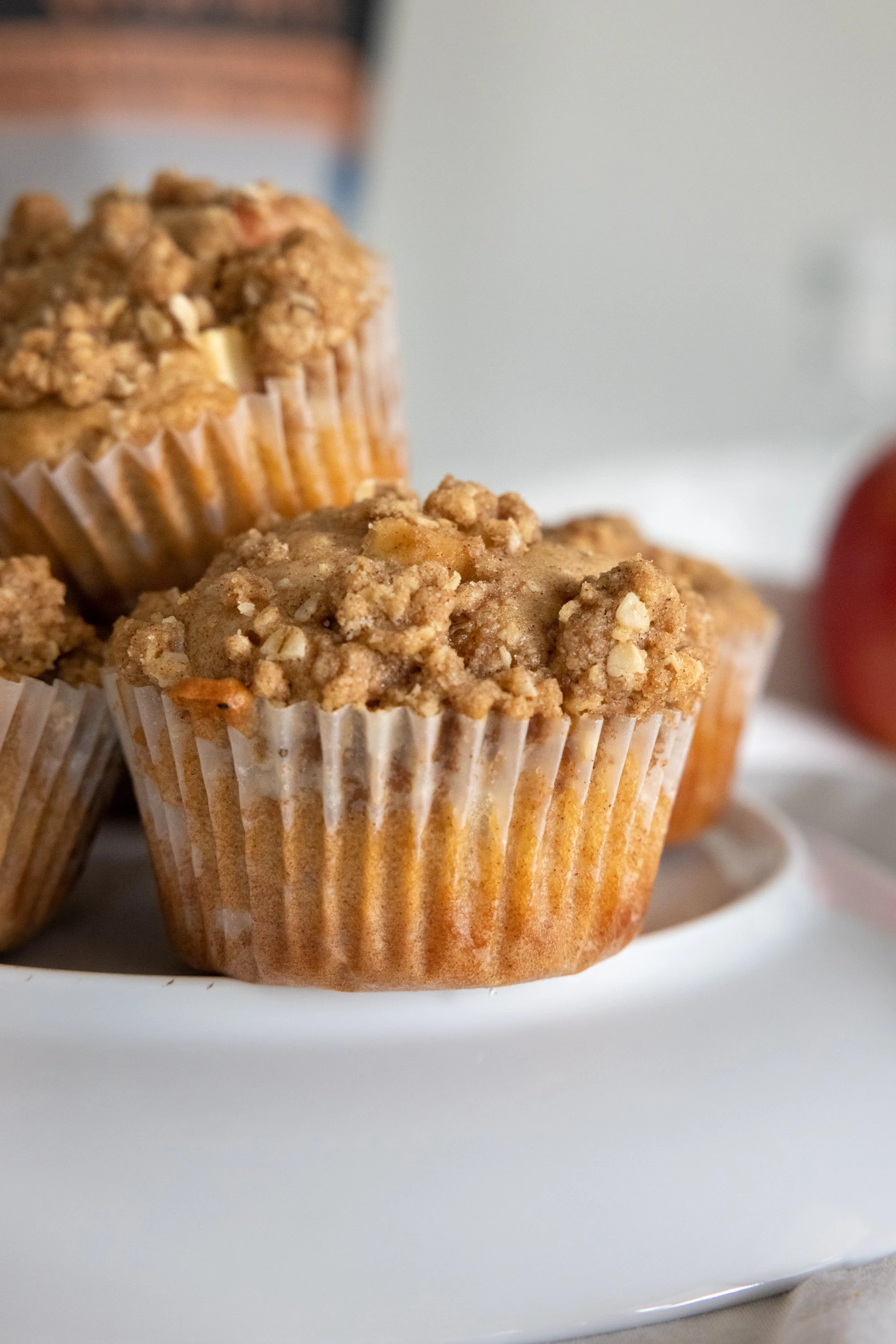apple muffin and oat crumble topping