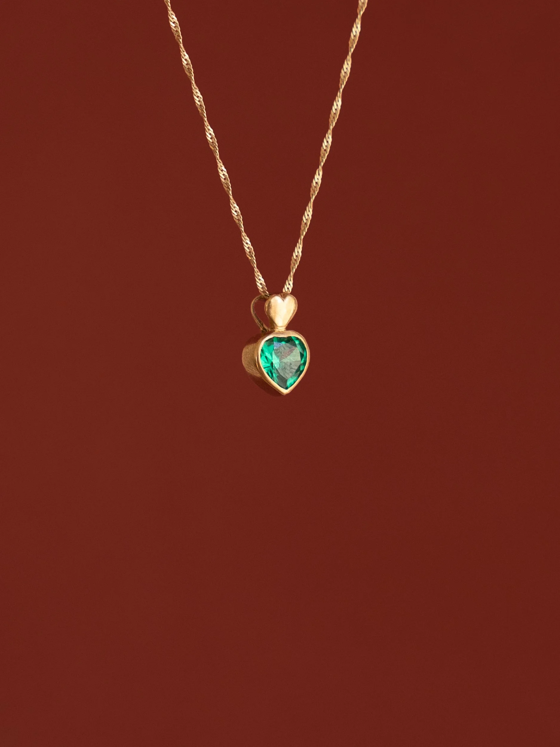 Lab-Gorwn Emerald Heart-1.jpg