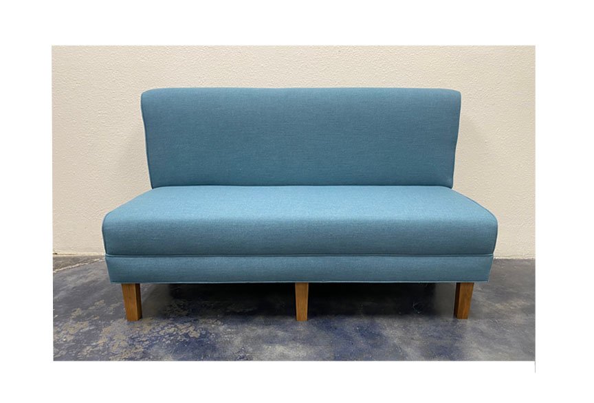banquette bench 1.jpg