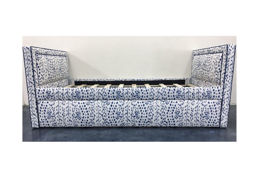 daybed 2 sided trundle.jpg