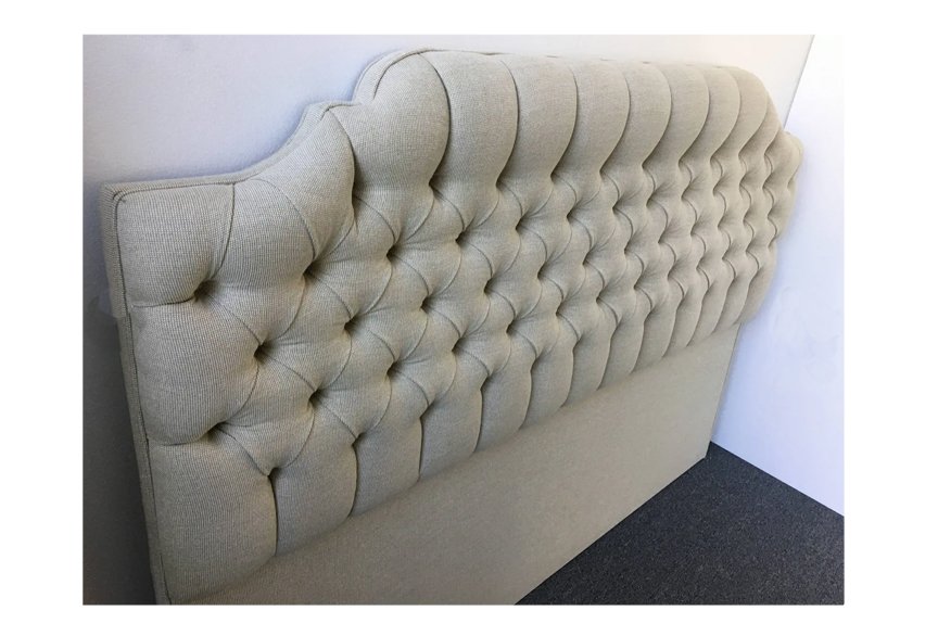 headboard tufted.jpg