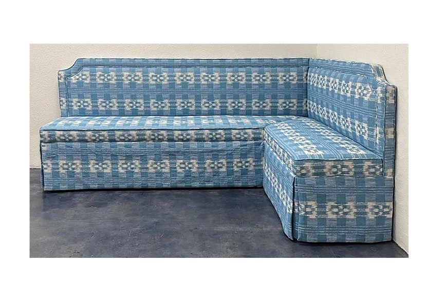 banquette skirted 9.jpg