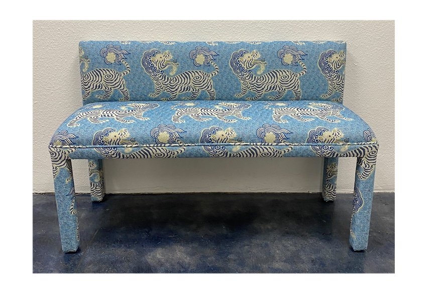 bench blue back.jpg