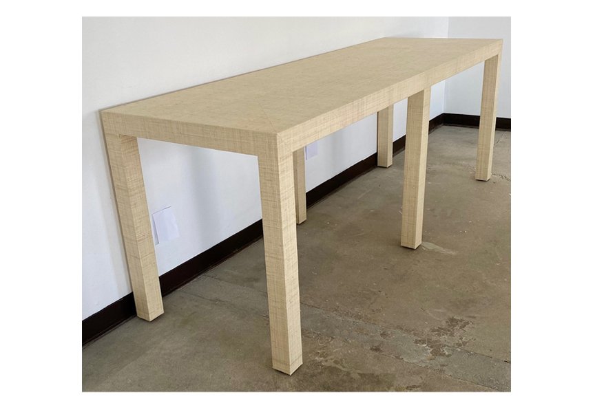 table three legs.jpg
