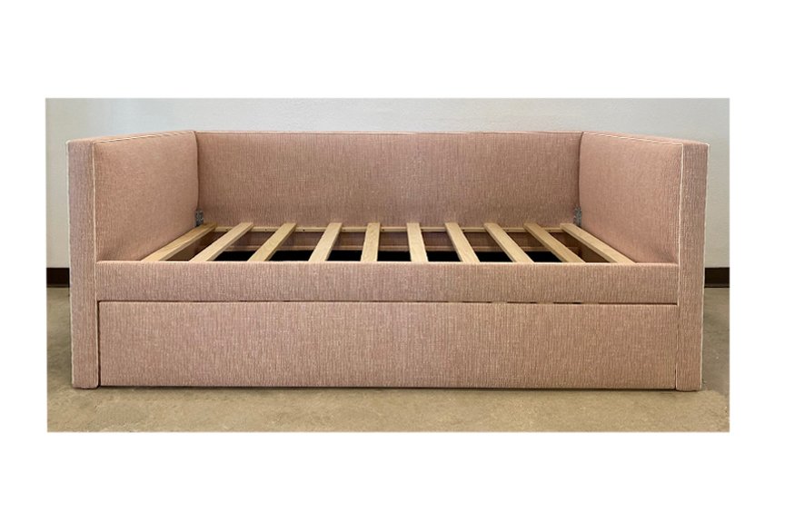daybed 3 sided orange.jpg