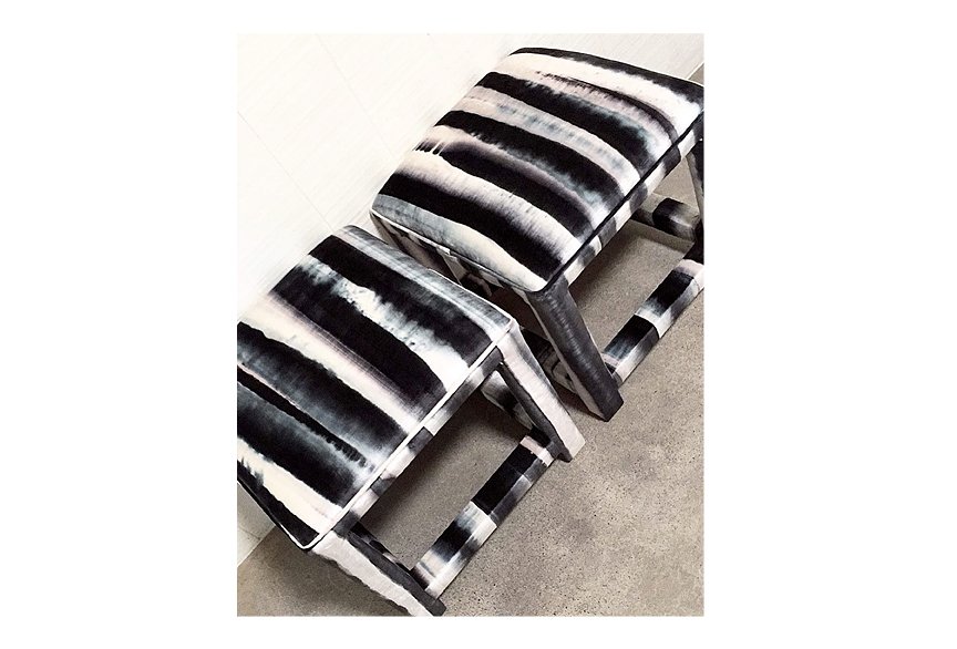 stools black white.jpg