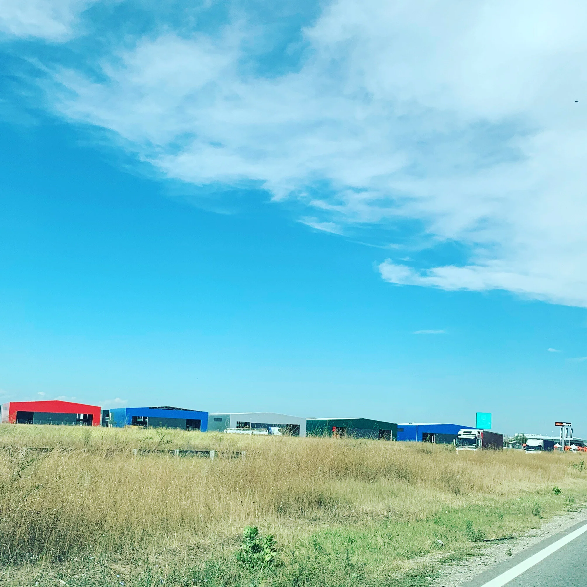 13 hale mici dimensiuni