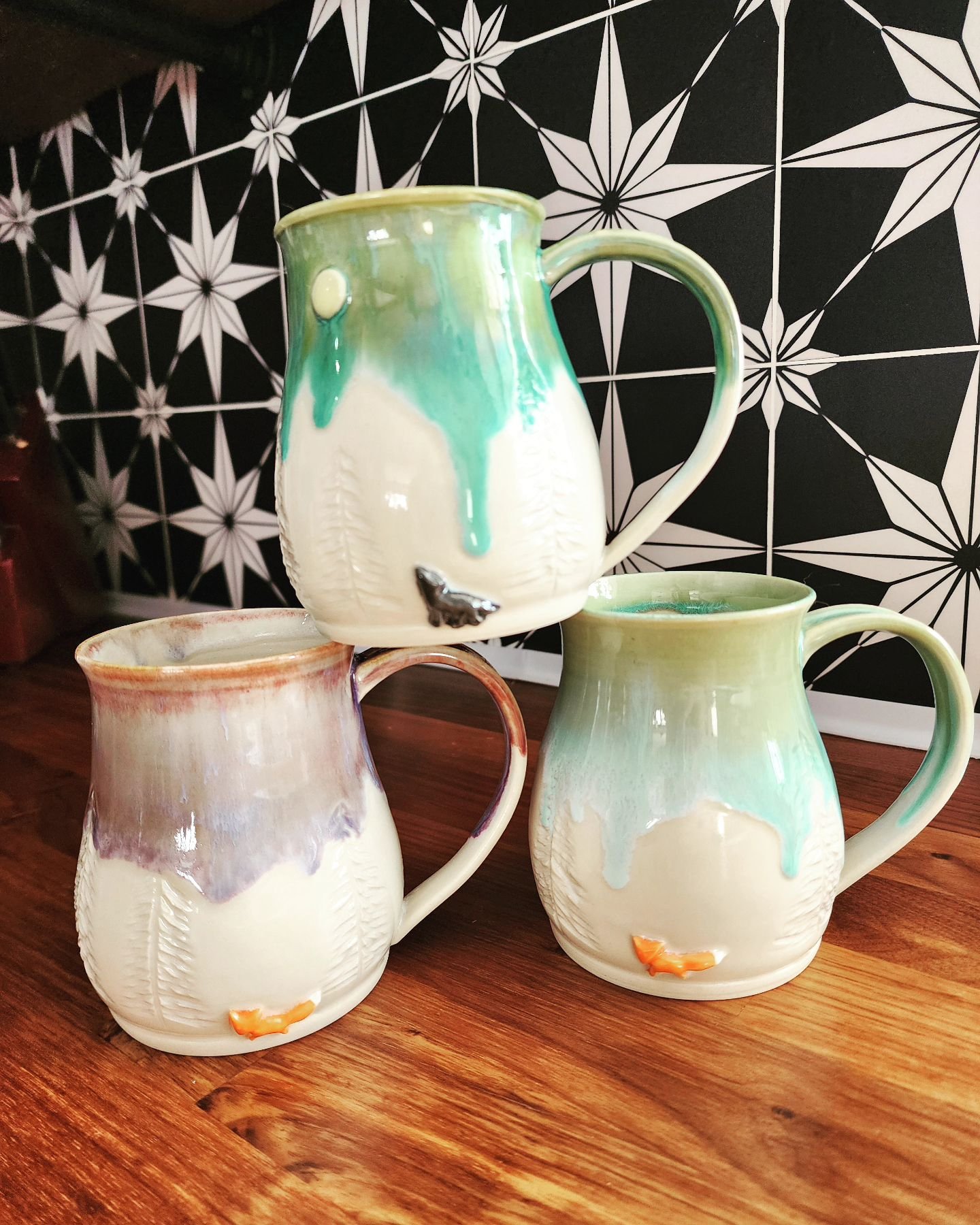 Slowly building up my collection of @laura.drysdale.ceramics  mugs from @greenbriarmarket 

I don't know how to explain the perfection of these mugs. She has absolutely perfected the handle / shape for the best hold. There is serious comfort in just 