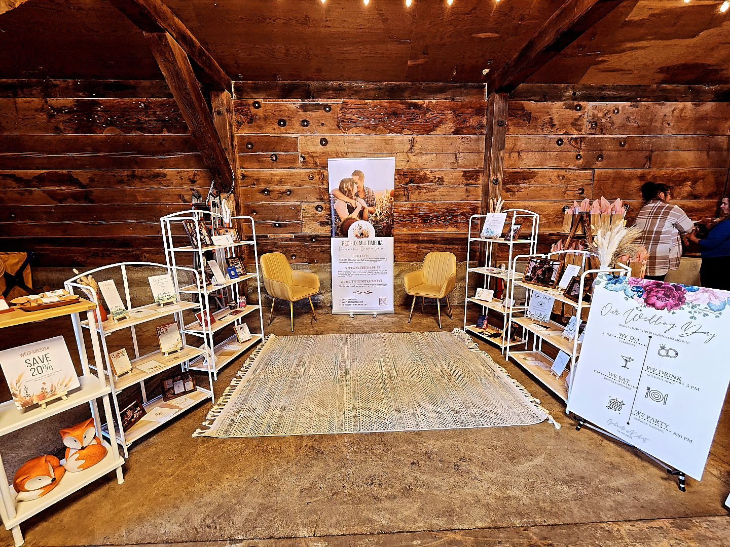 Come visit our booth at the @legacyfarmproject for the Strathmore Wedding Expo

#albertawedding #WeddingPlanning #WeddingExpo2024 #stationerydesigner ,c