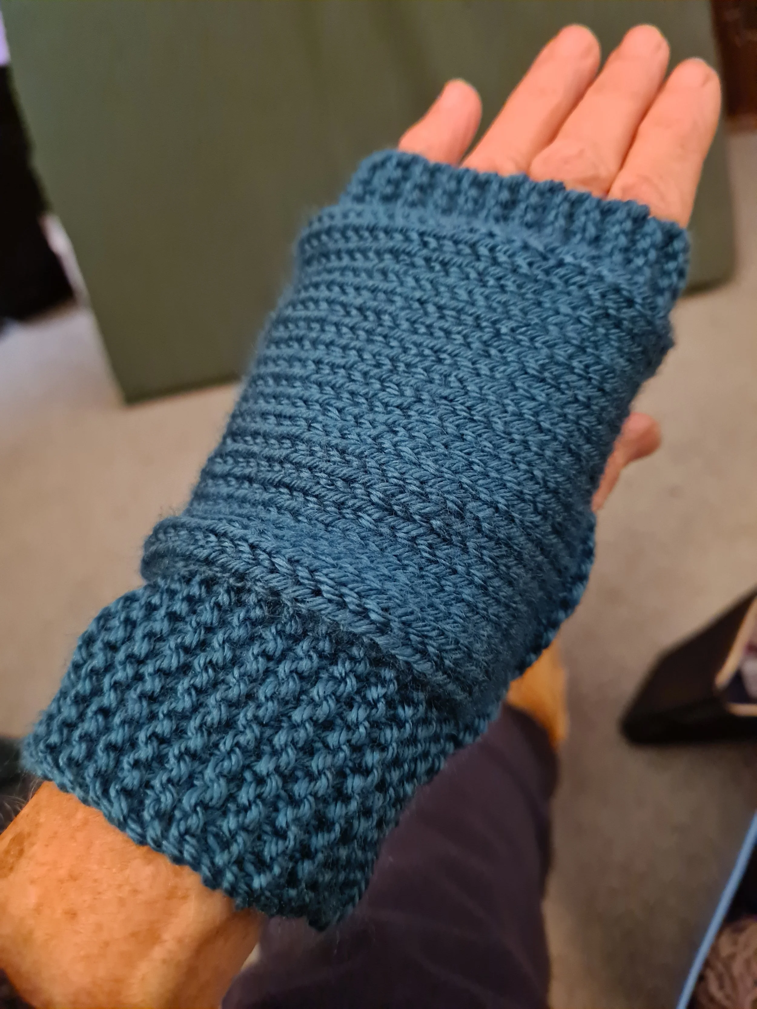 emerald gloves.jpg