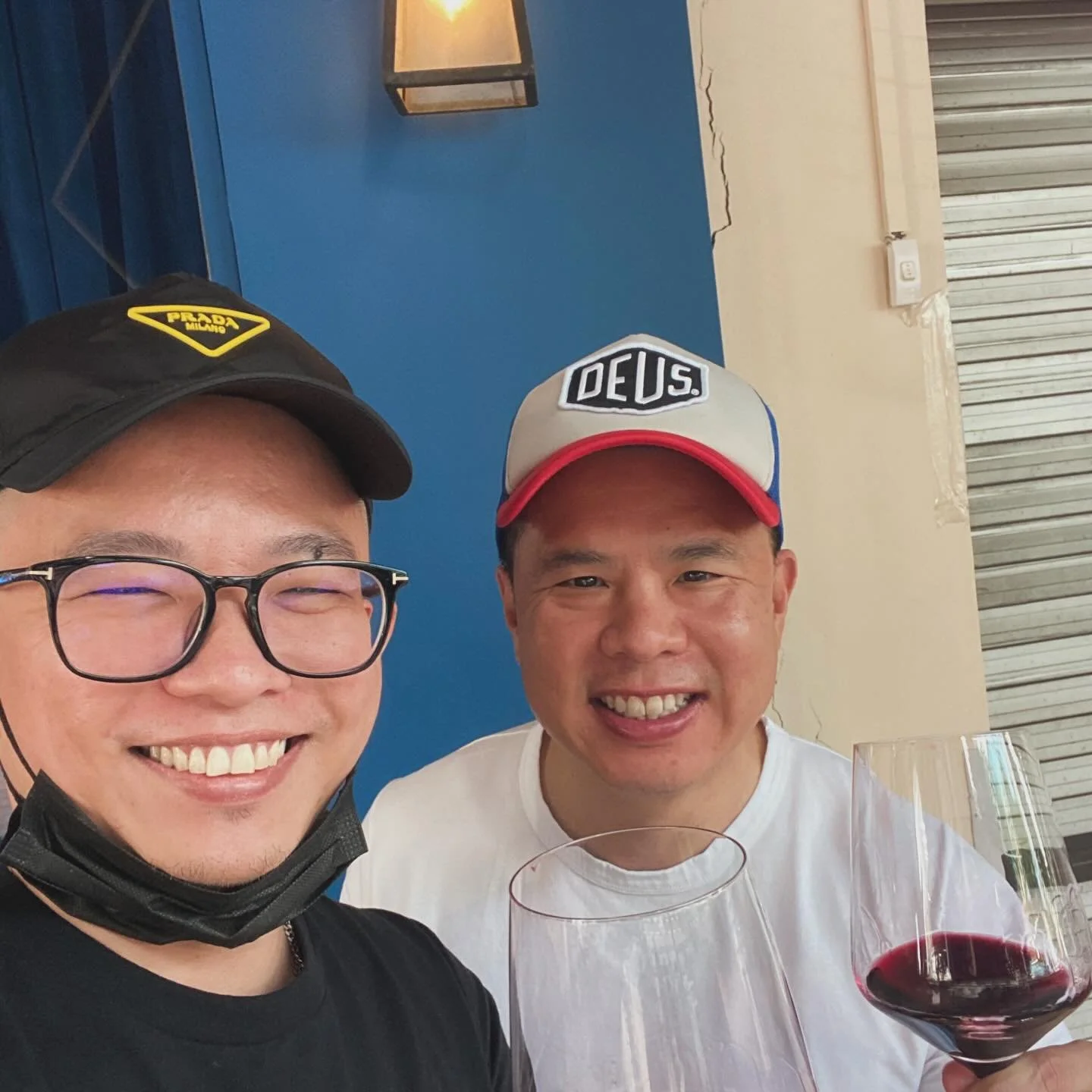 👯&zwj;♂️MASSES KAKIS 👯&zwj;♀️
&bull;Aka Masses&rsquo; Regulars,Friends of The Masses,Our Community
Stories shared over meals.
Life phases crossed at the same table.
A circle we&rsquo;re deeply proud to call our own.

This inaugural Masses Kakis pos