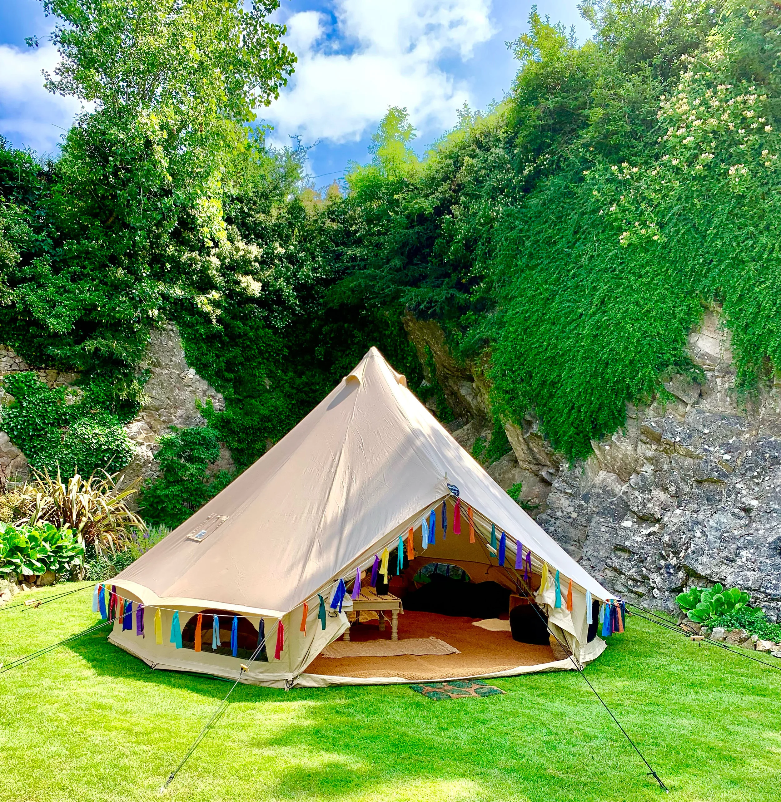 CHILLOUT ALMONDSBURY.JPG