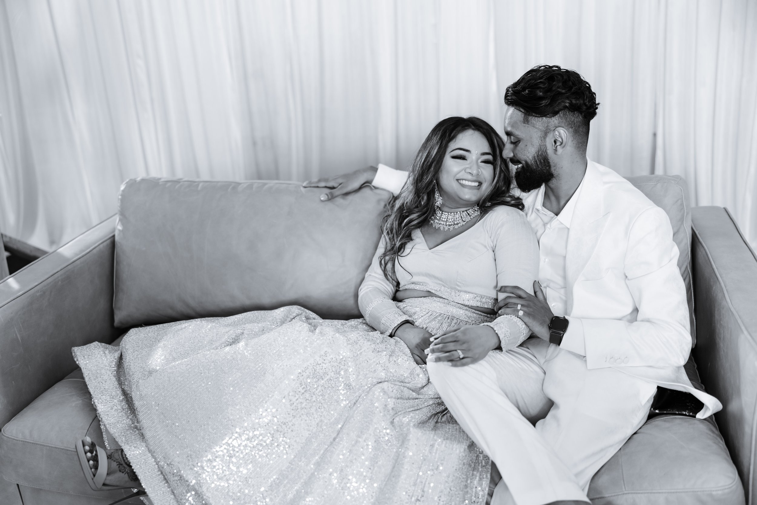 5 Reasons to Hire a Local Wedding Photographer in Toronto