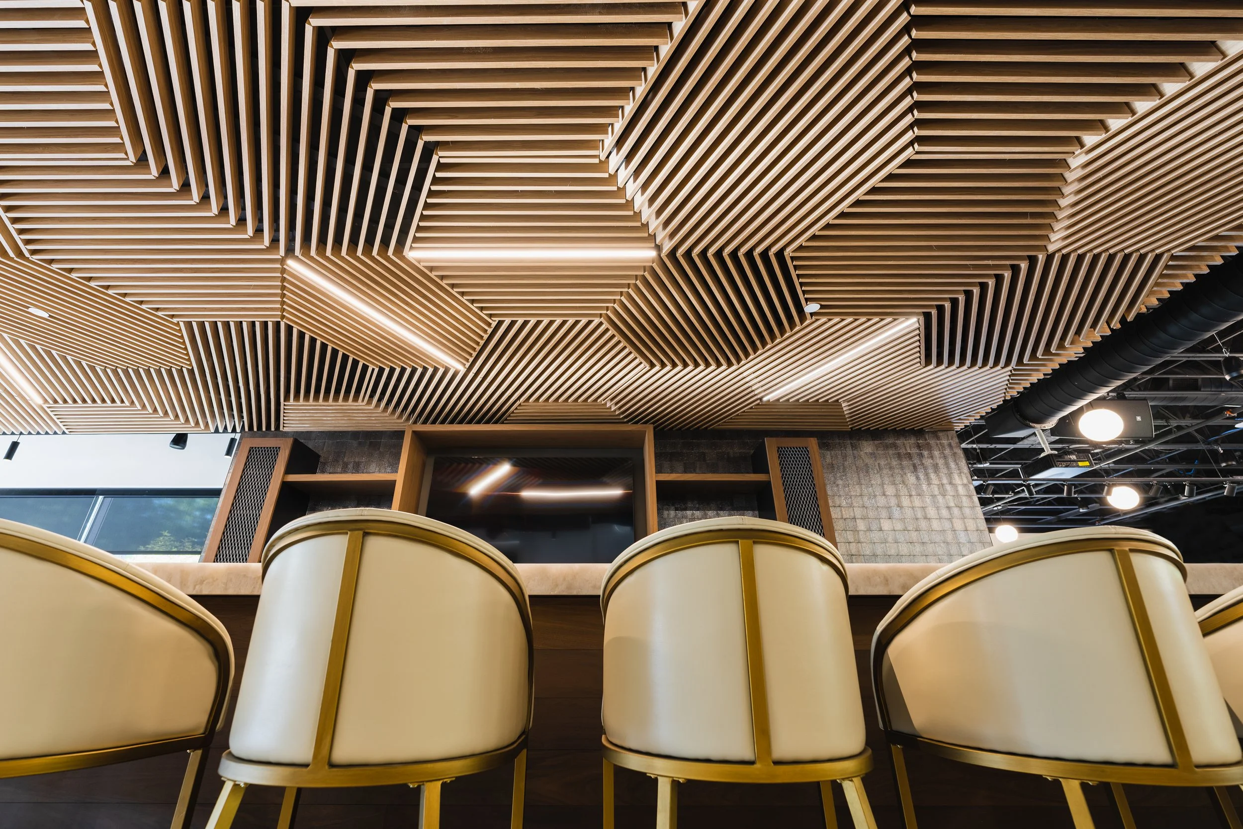 Sequence_hexagon_grille-26_web gallery.jpg