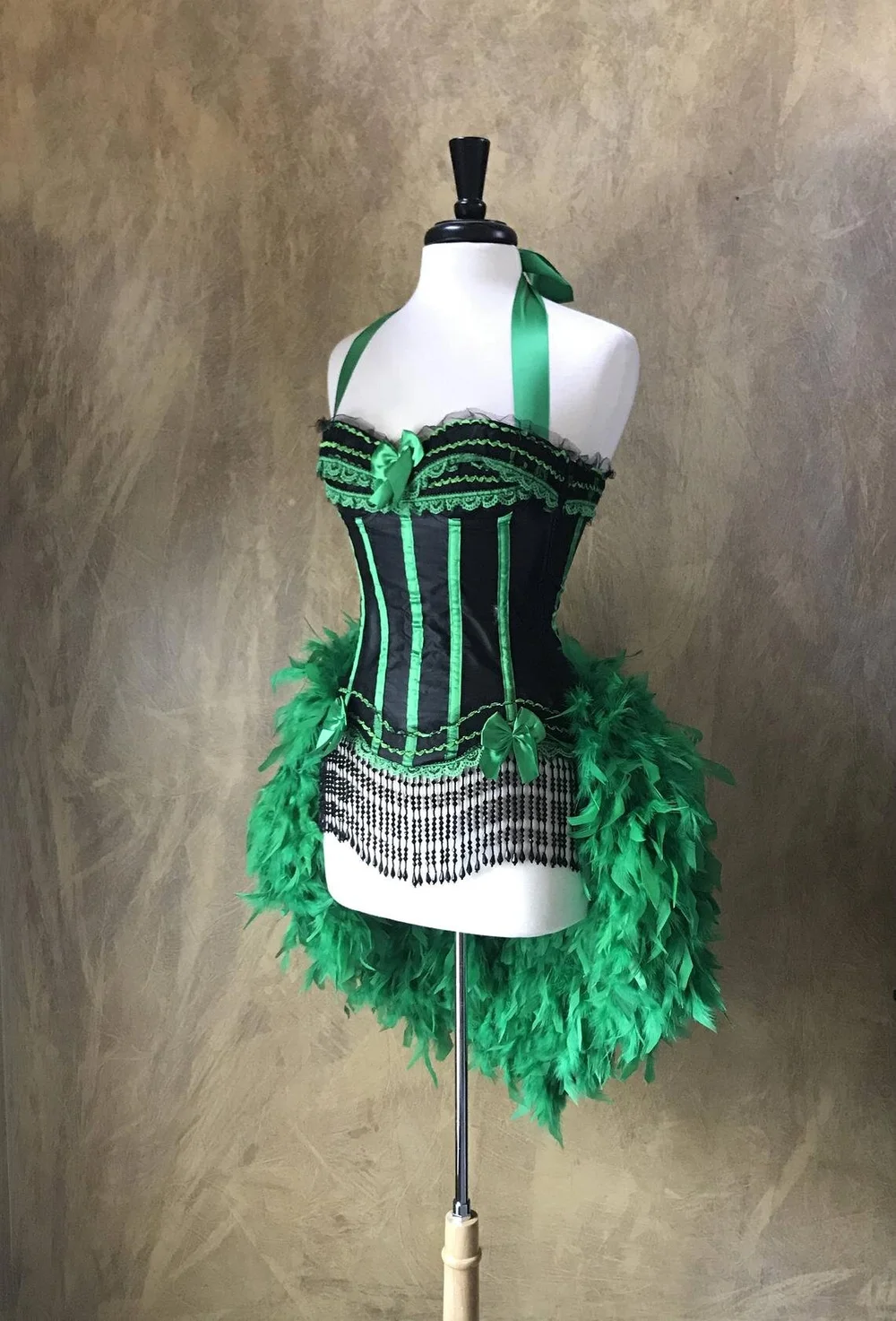 burlesque green dress pattern Emerald Green Sequin Art Nouveau Bat Wing Dressing Gown Cocoon Robe Du –  Jezebel's Fascination main image 0