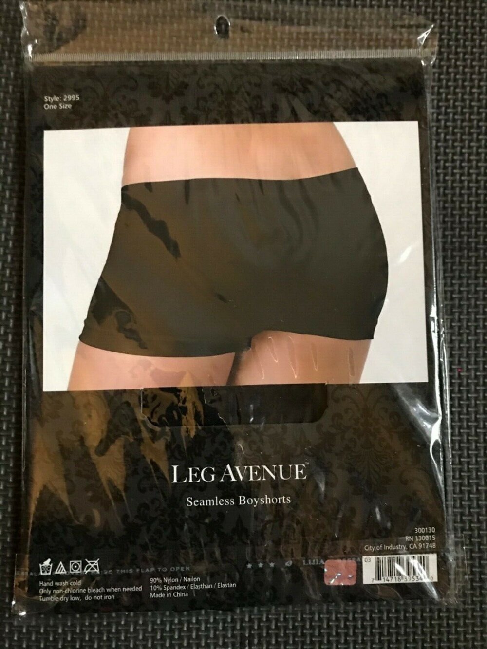 Leg Avenue 2995 Seamless Stretch Boyshorts black ONE SIZE — Fantasy  Masquerades