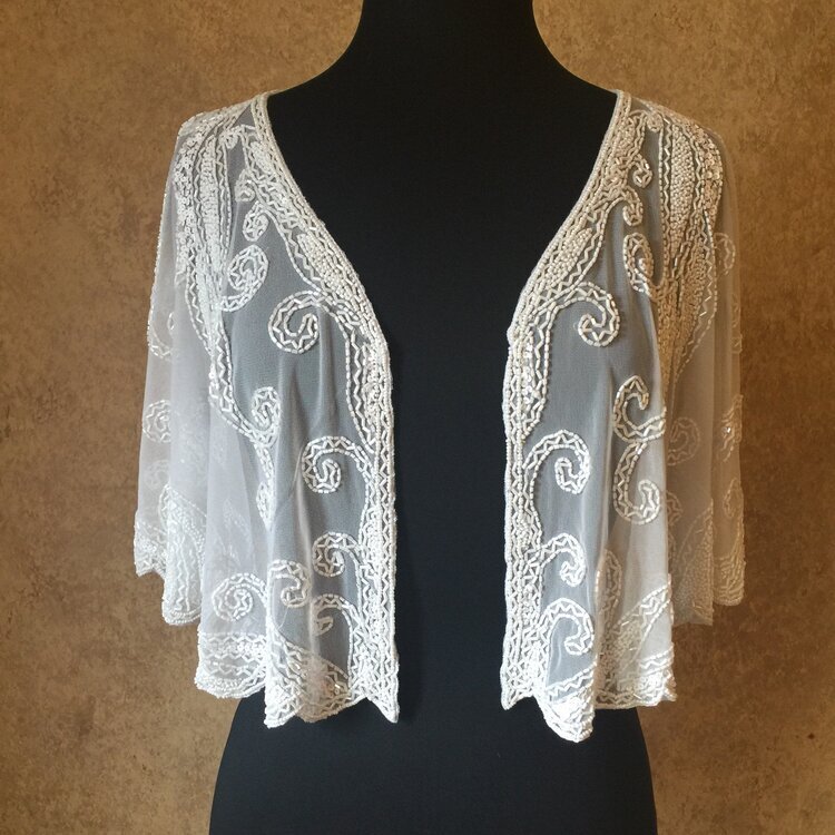 8906+white+front+open.jpg