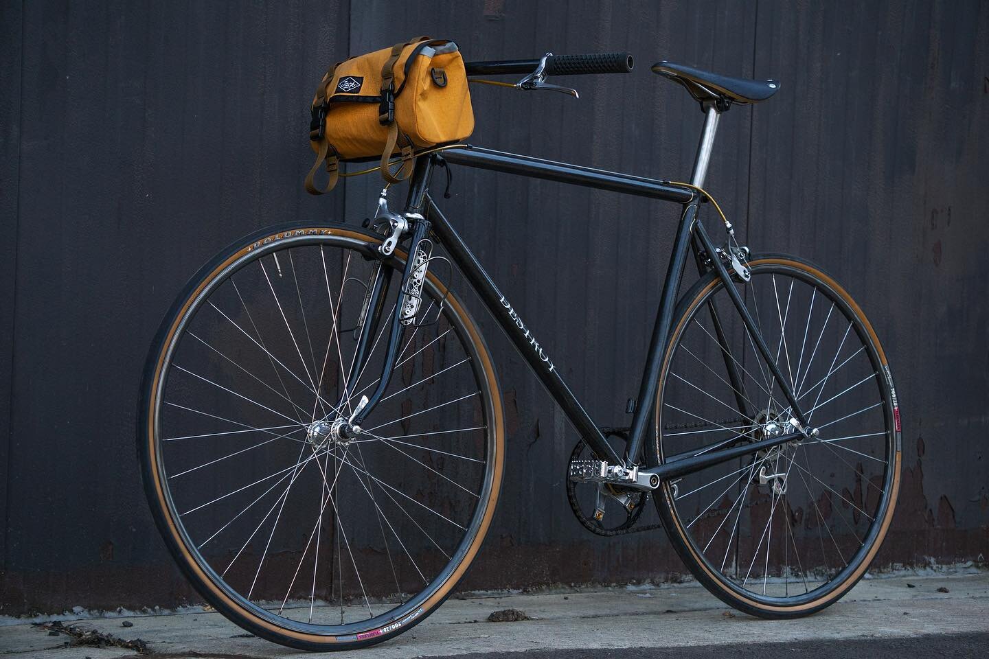 DESTROY CITY RANDO RACER!

This all around city workhorse rides like a dream with custom hand built DESTROY handlebars lightweight custom steel fork and a smooth @shimanoroad Dura-Ace Drivetrain.

Hand built in Portland OR with an assortment of selec