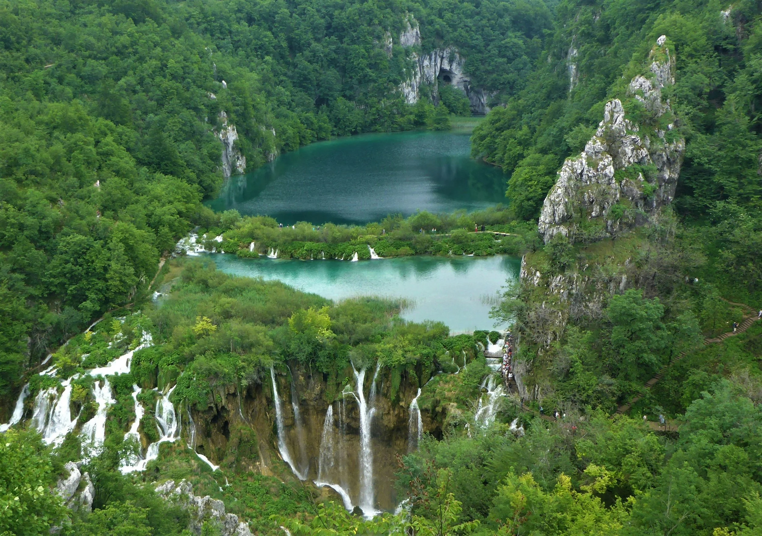 CROATIA: WHERE NATURE LEADS THE HEALING